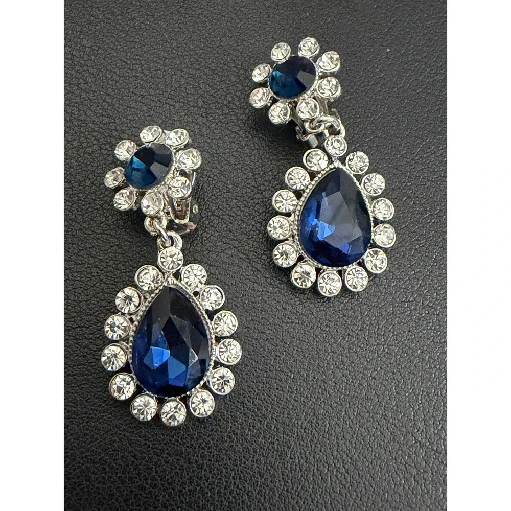Tahari Earrings Lot of 4 Pair Clip Ons Rhinestone Drop Dangle Red Blue Yellow - Picture 5 of 9